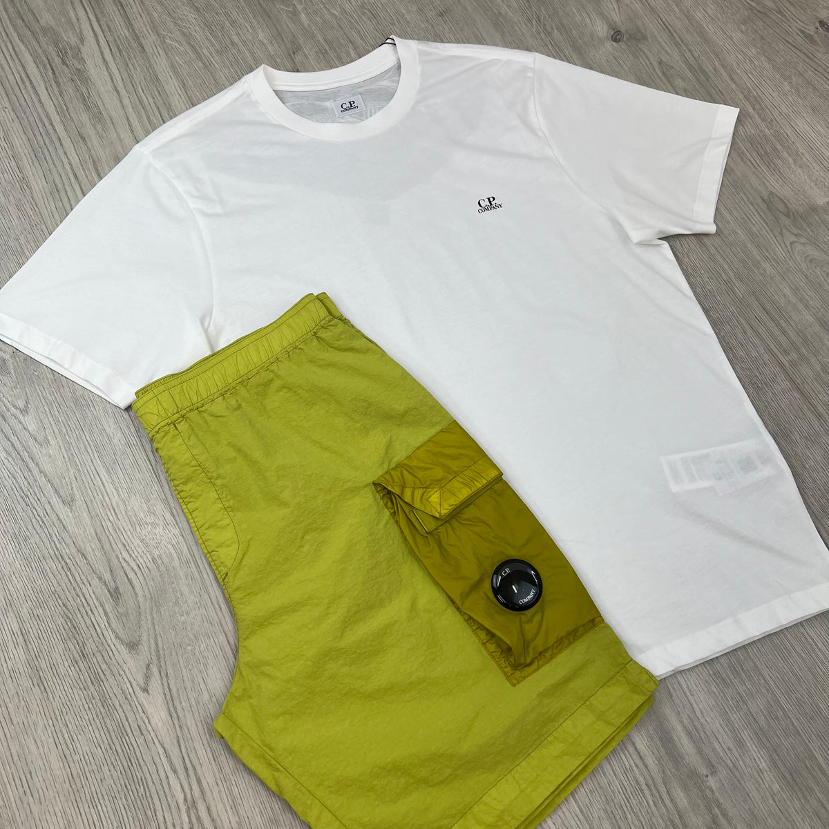 CP Company Holiday Set - White/Cress Green
