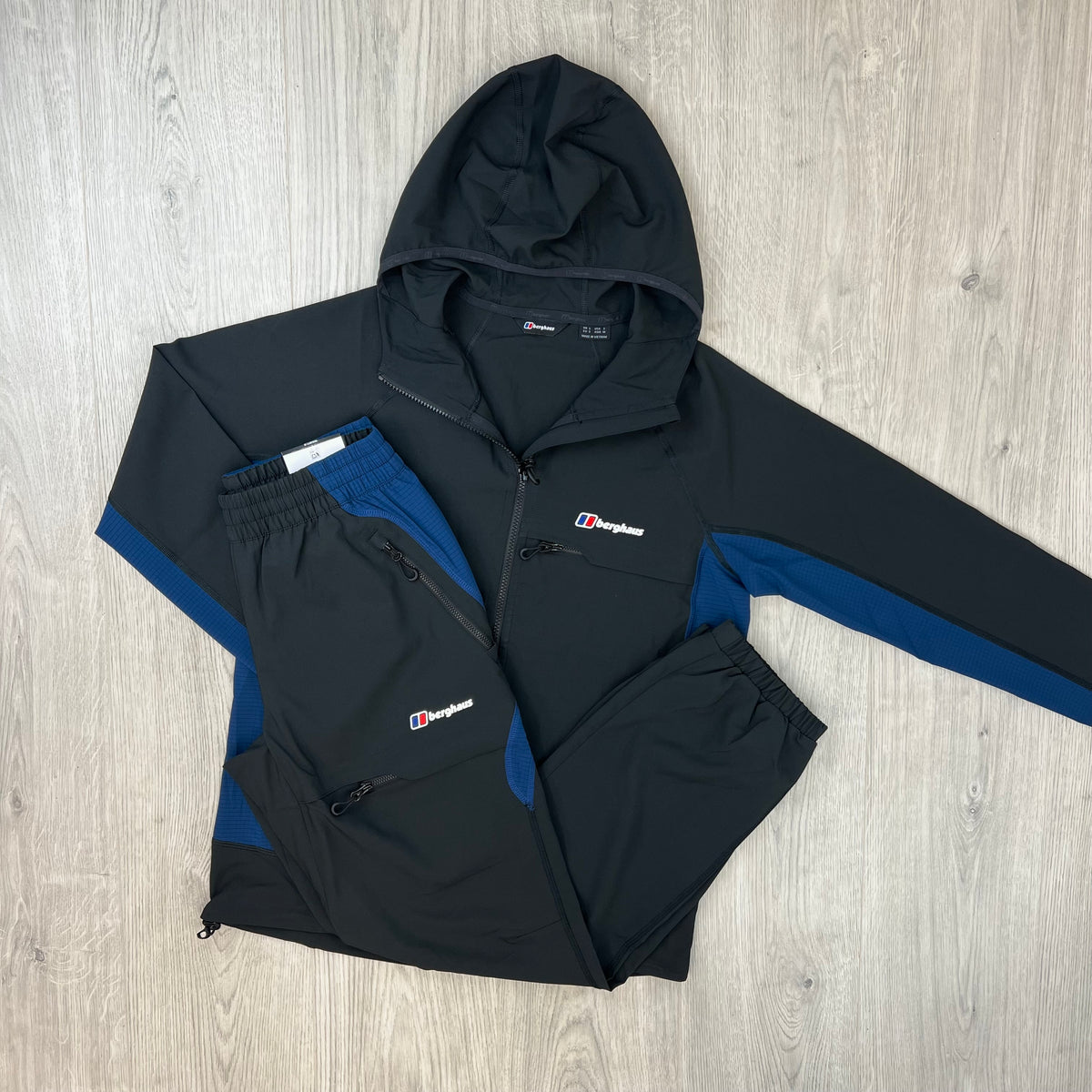 Berghaus 'WaverTree' Tracksuit - Black