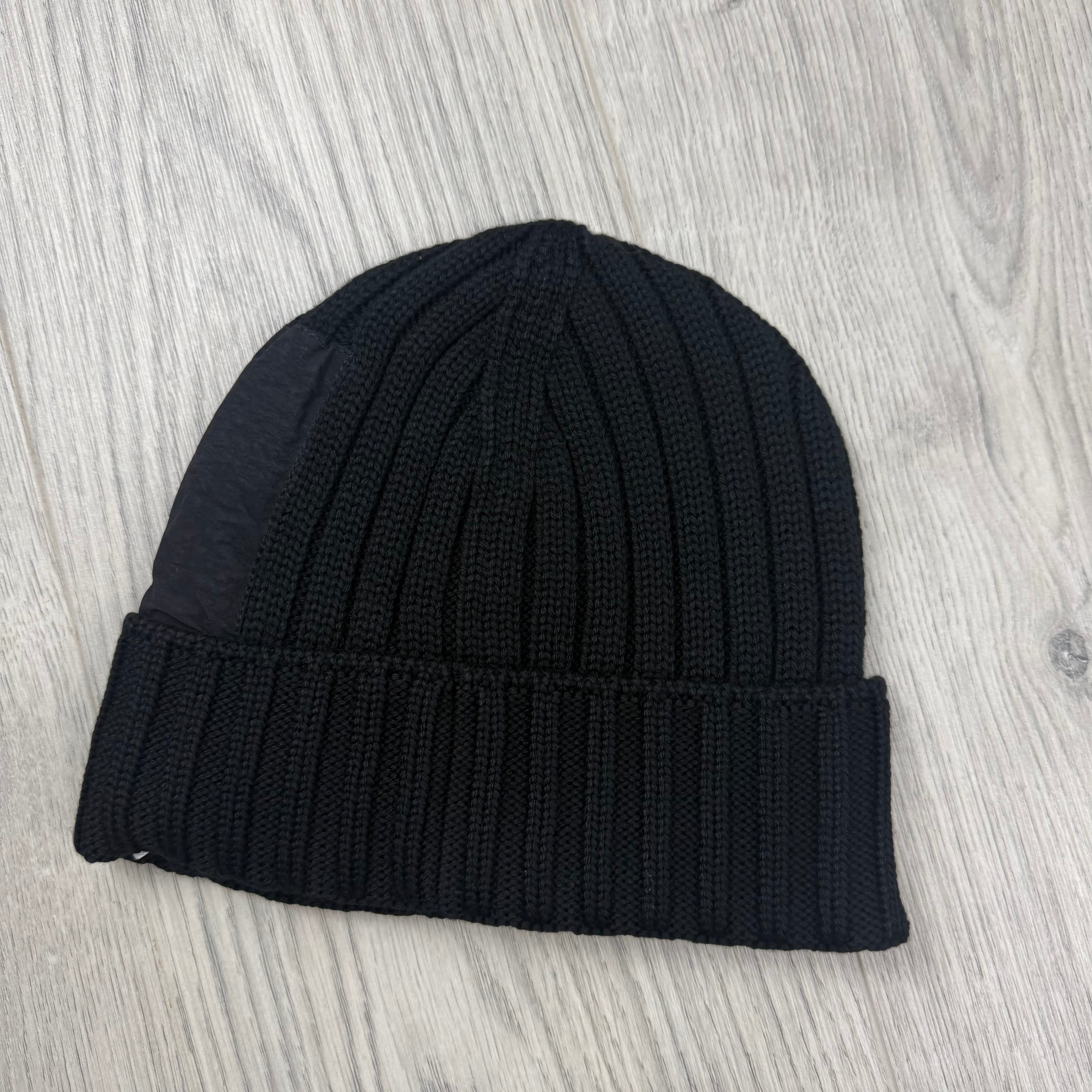 CP Company Lens Beanie - Black