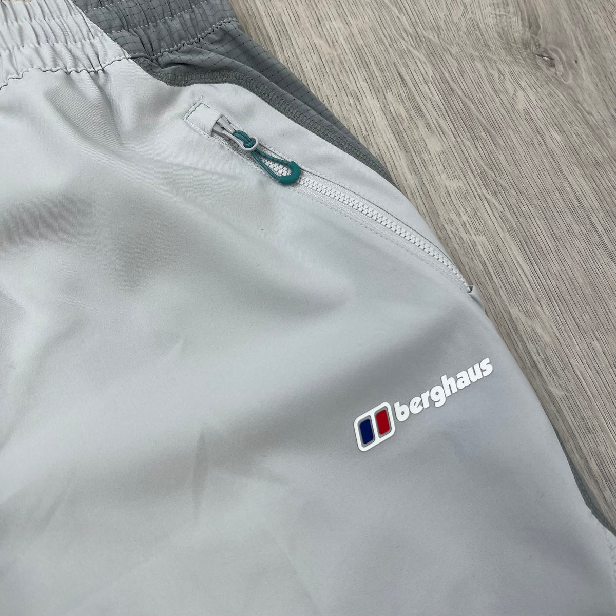 Berghaus 'WaverTree' Shorts - Grey