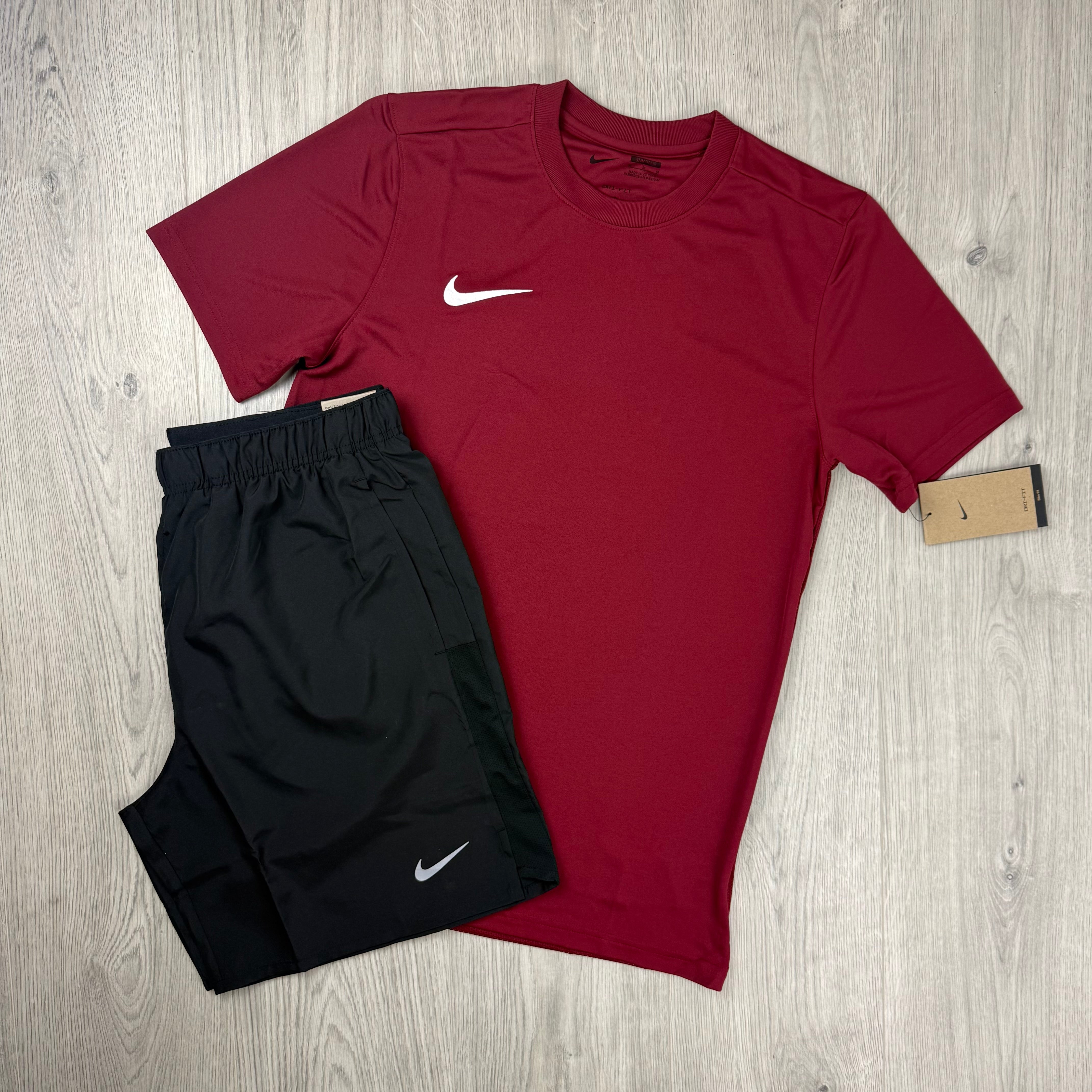 Nike 'Dri-Fit' Set - Maroon/Black