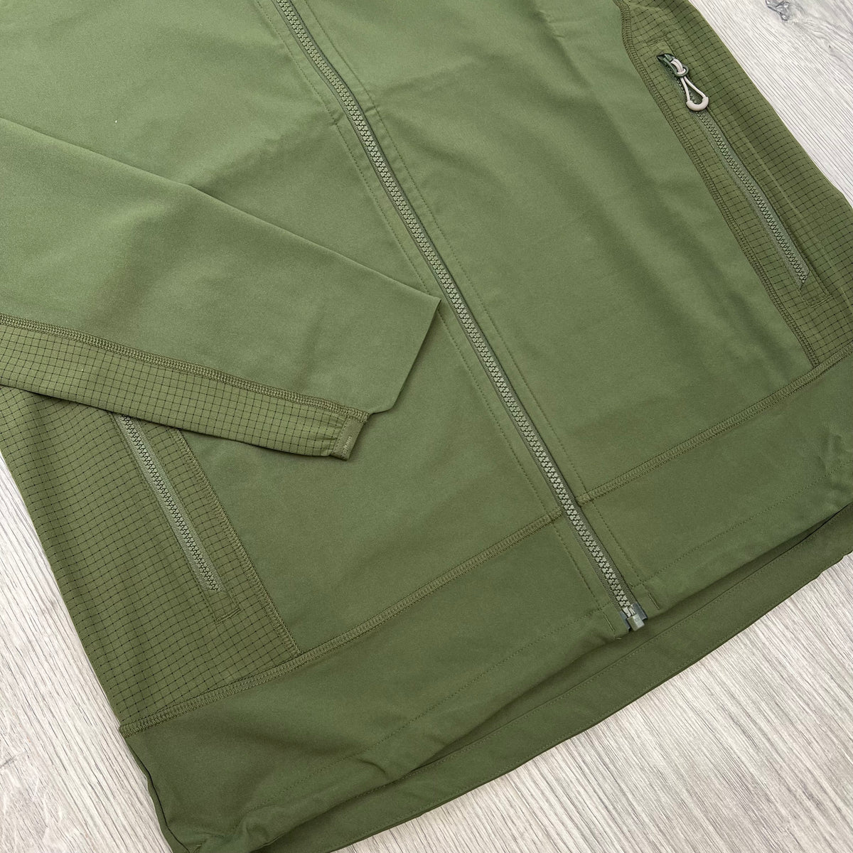 Berghaus 'WaverTree' Tracksuit - Khaki