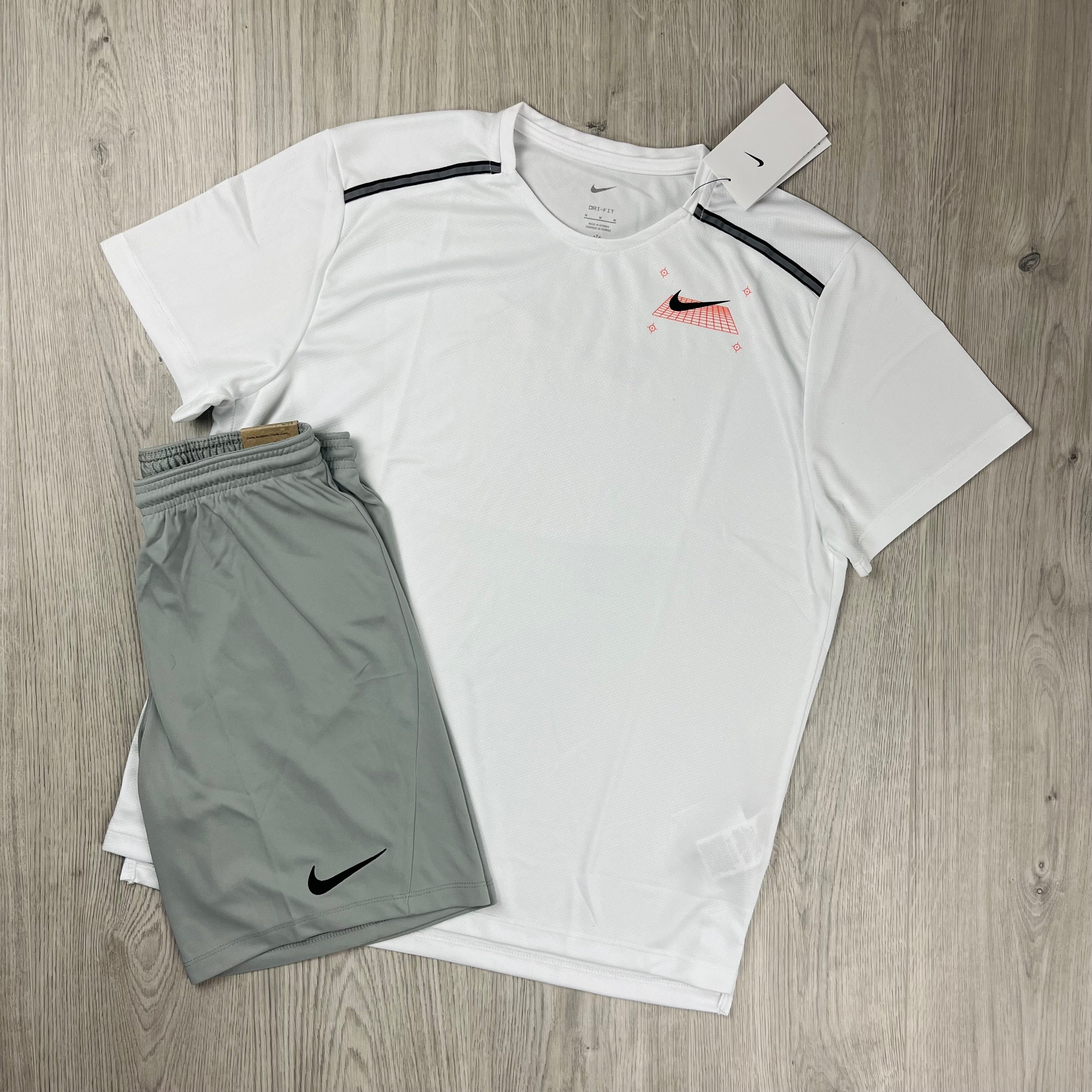 Nike Miler Set - White/Grey