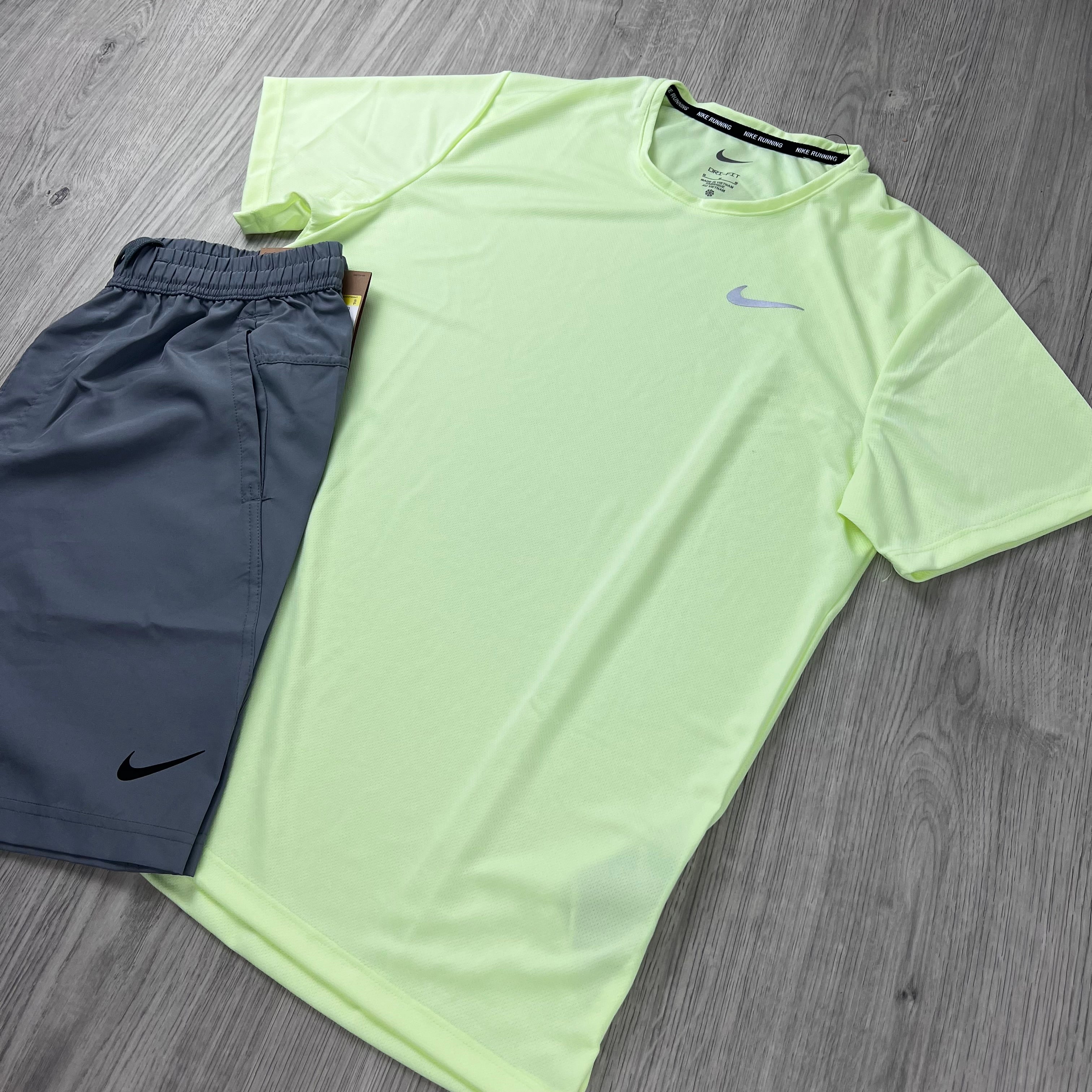 Nike 'Miler' Set - Venom/Smoke Grey