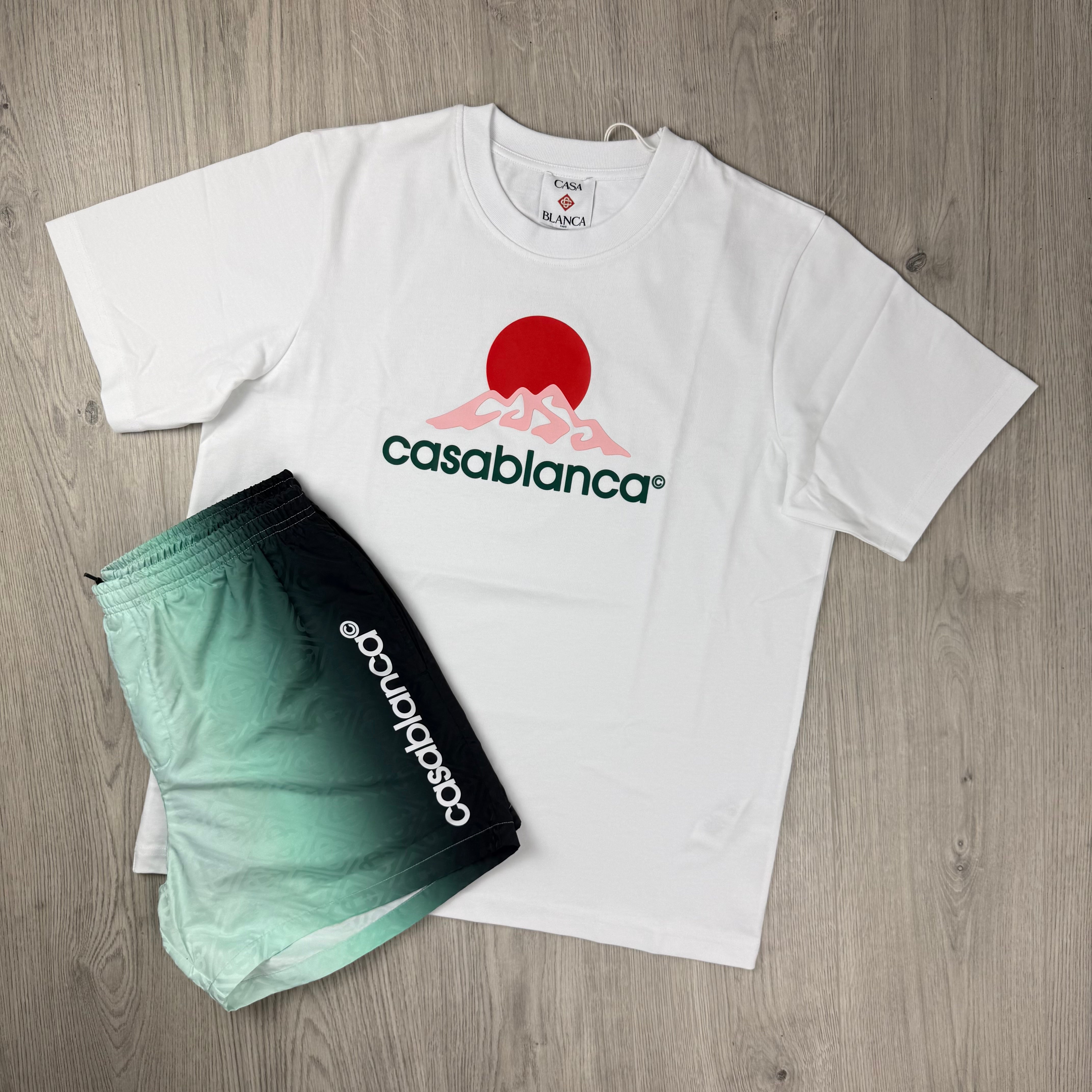 Casablanca Holiday Set - White/Black