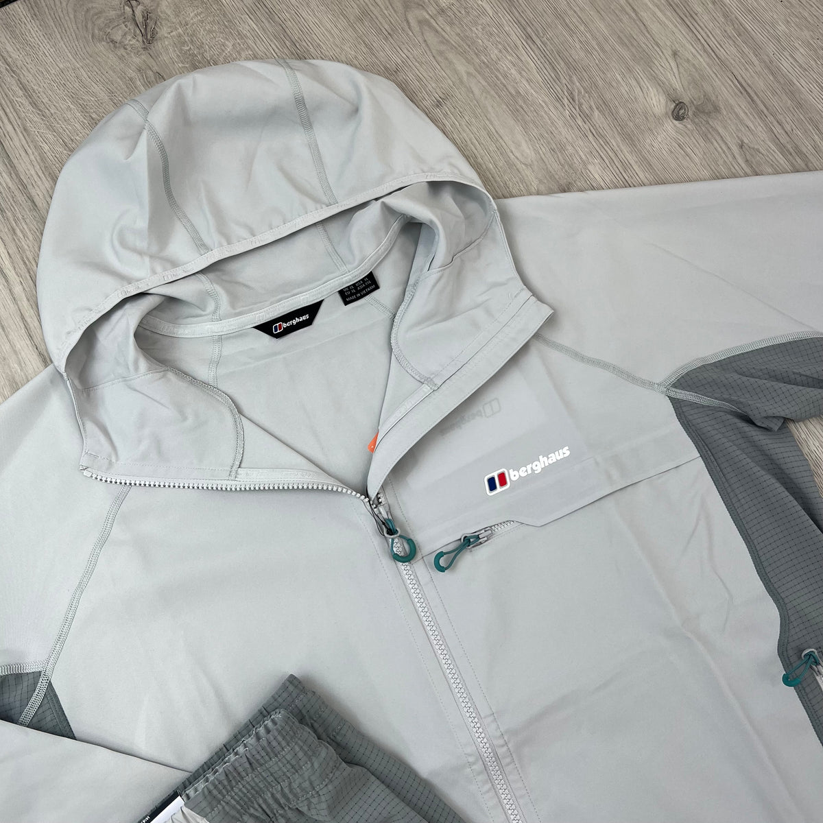 Berghaus 'WaverTree' Tracksuit - Grey